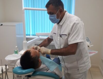 Имплантация зубов под ключ недорого на Сельме